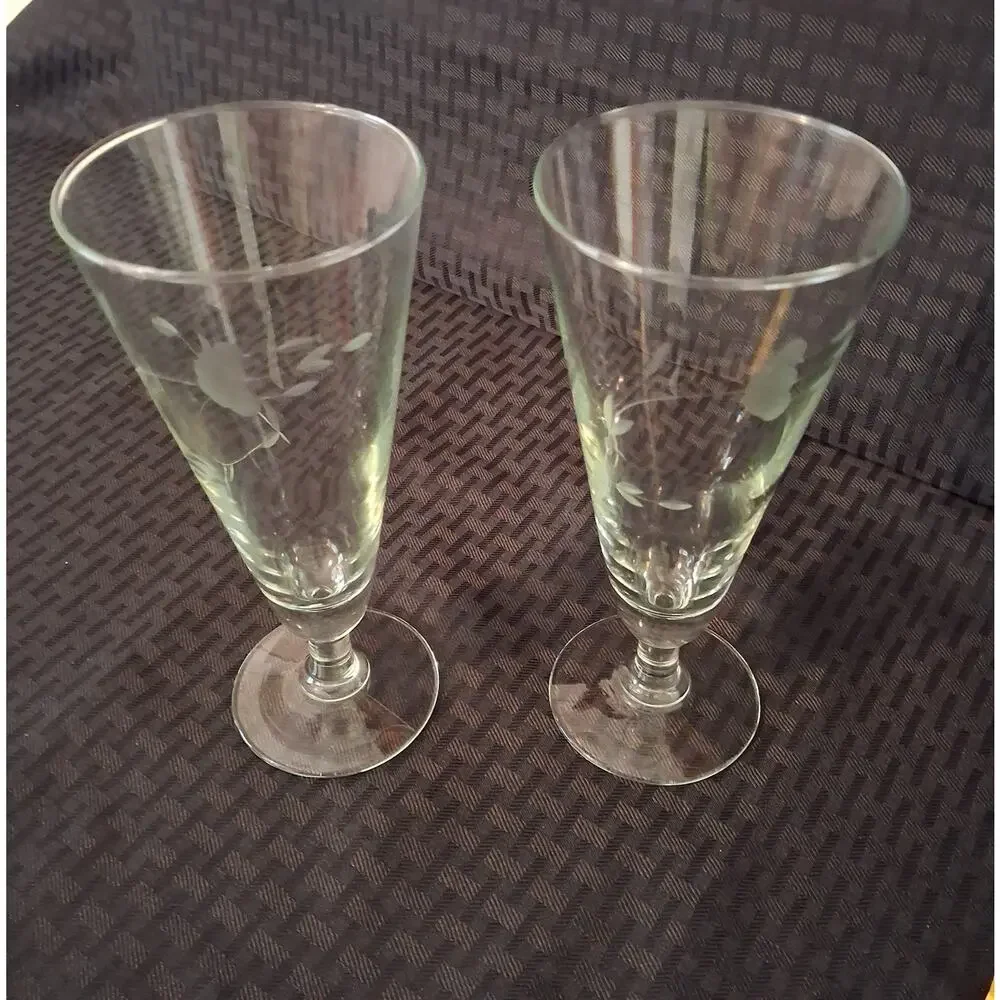 Set of 2 Vtg Princess House Heritage Crystal Pilsner Tall Beer Glasses Etched